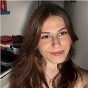 Sono studentessa di biotecnologie al terzo anno, offro lezioni di matematica, chimica, fisica, italiano, e supporto compiti